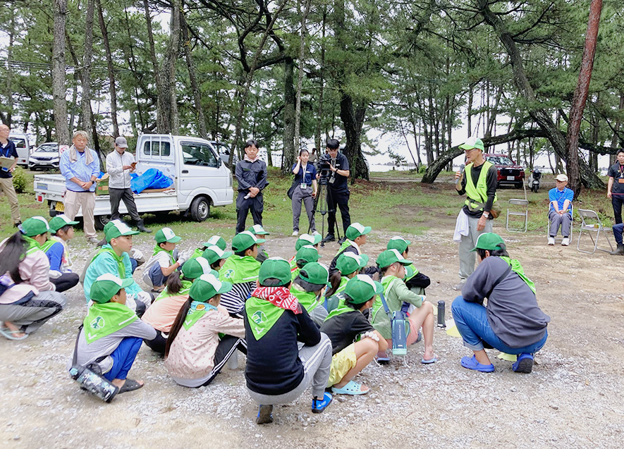 豊洋小学校の児童たち
