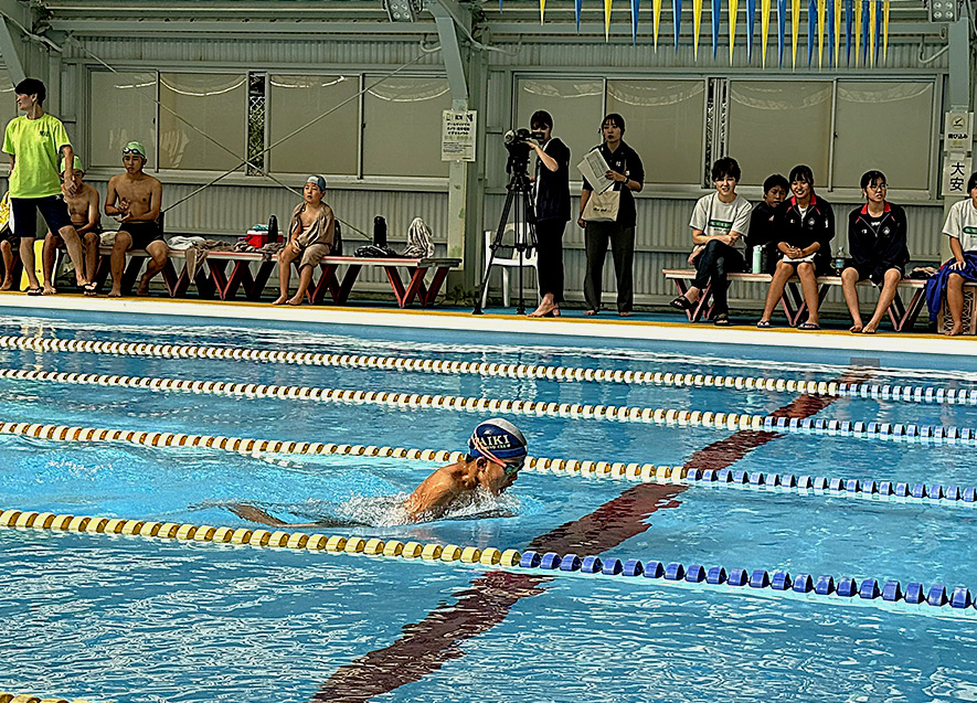 水泳大会の様子