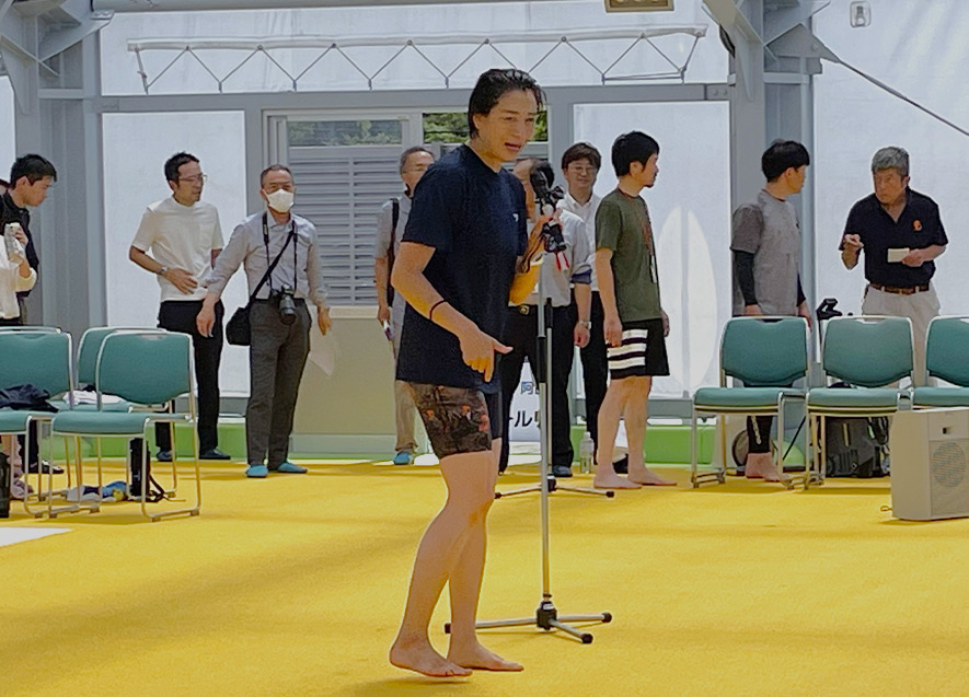 伊藤華英さんによる水泳教室