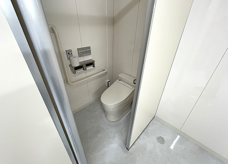 洋式化されたトイレ