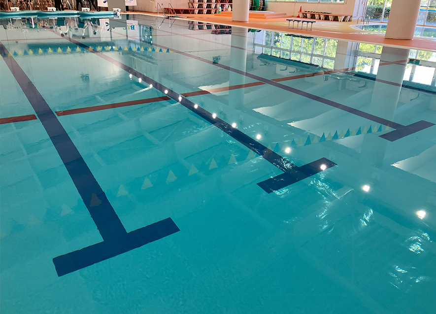 プール缶体塗装（25ｍプール）