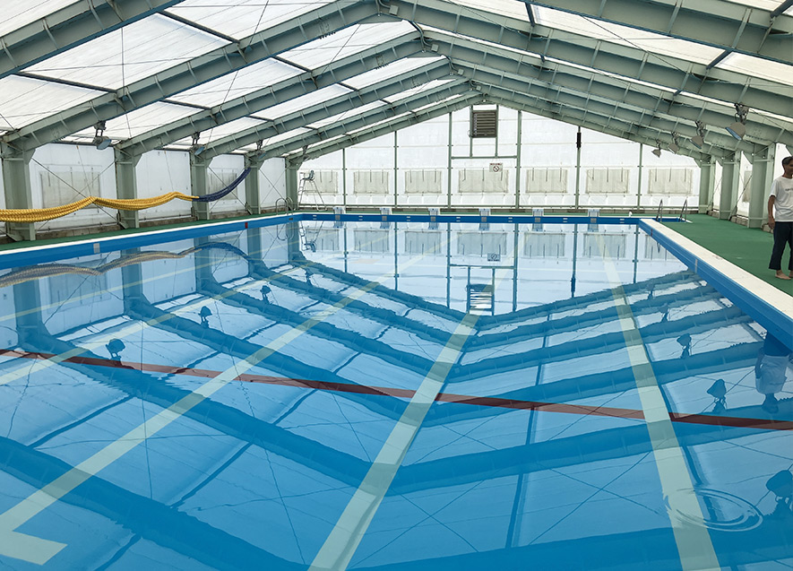 プール缶体全面塗装