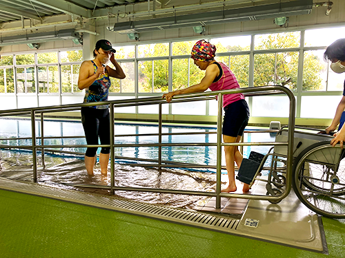 スロープから入水