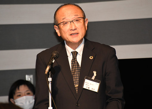 静岡県掛川市教育長　
佐藤嘉晃氏