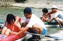 �q�ǂ���̃J�k�[����