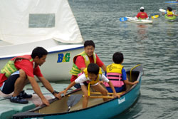 �}�����X�|�[�c�t�F�X�e�B�o���̗l�q