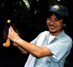 ����r�W�^�[�Z���^�[�ɂ�