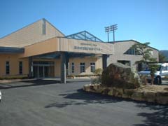 �����a���f�C�m�Z���^�[�O��