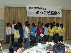 �����s��K�ꂽ�ɍ]���̎q�ǂ�����