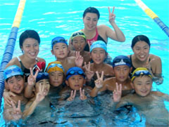 ���j����