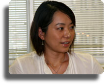 ��{�@�����q����