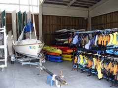 �a���f���c������n���ꂽ���C�t�W���P�b�g��f�B���M�[�Ȃ�