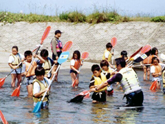 �p�h���̎g�����������Ă��炤�q��