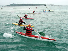 ���N���{���ꂽ�w���җ{�����C�̗l�q