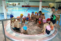 �ʐ^�F�W���O�W�[�ő̂����߂�q�ǂ�����