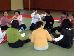 �ʐ^�F����҂��ւɂȂ��Ď���Ȃ��ł���