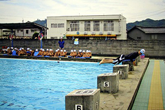 �ʐ^�F�v�[���̃X�^�[�g��ŉj�����w�������z����