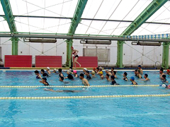 �ʐ^�F�����v�[���ŃE�H�[�L���O����l����