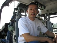 �ʐ^�F�h�N�^�[�w�����c�Ȃɍ��钆��搶