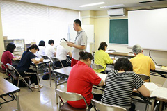 �ʐ^�F�I�^�b�V�������̃I���G���e�[�V�����̗l�q