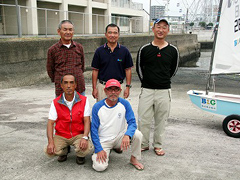 �ʐ^�F��ނɉ����Ă����������N���u�����̊F����