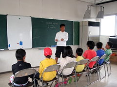 �ʐ^�F�����ŃZ�[�����O�̗��_���q�ǂ������ɋ������̋ʎR���͂���