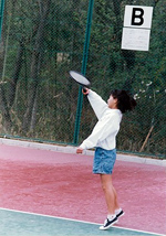 �ʐ^�F�e�j�X�ɋ�����k�{����