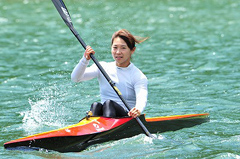 �ʐ^�F�J�k�[�ɏ��k�{����