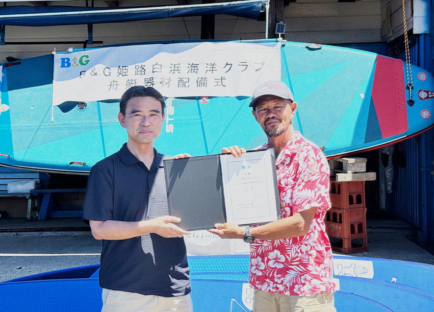 松本氏（右）、朝日田常務（左）