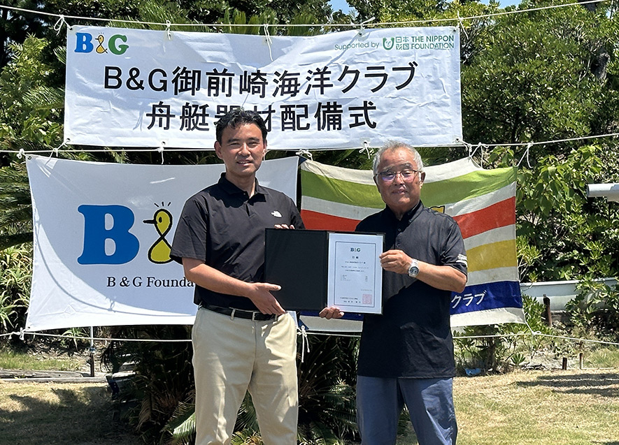 植田氏（右）、朝日田常務（左）