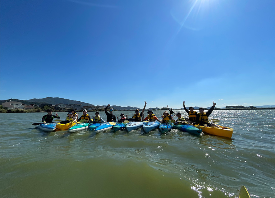 西の湖でカヤック体験