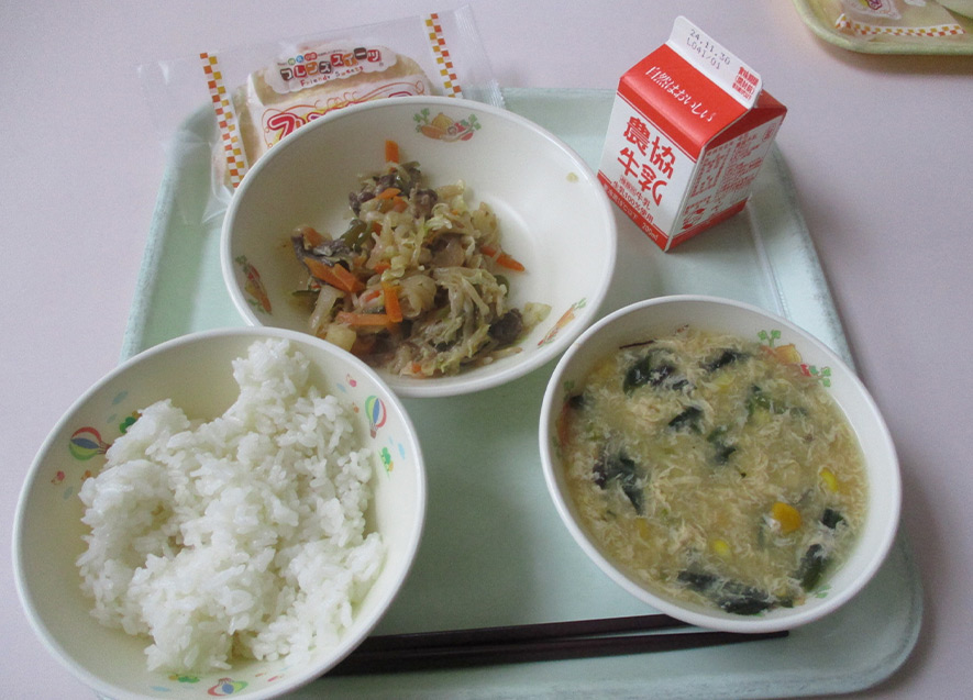 穴水町の学校給食で初めて提供されたジンギスカン