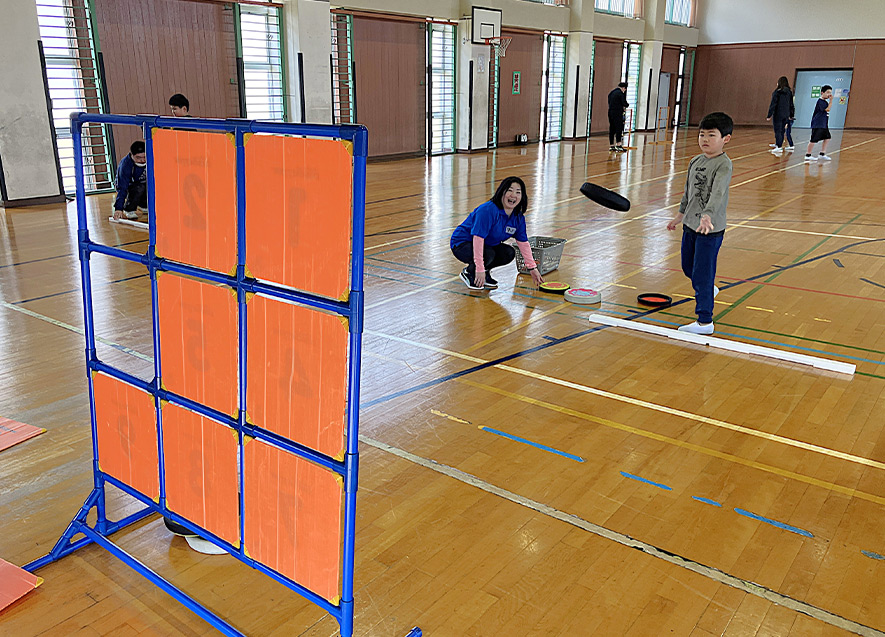 ストラックアウト