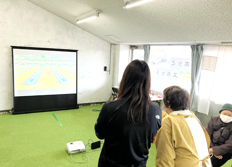 スイッチスポーツでボーリングに挑戦　