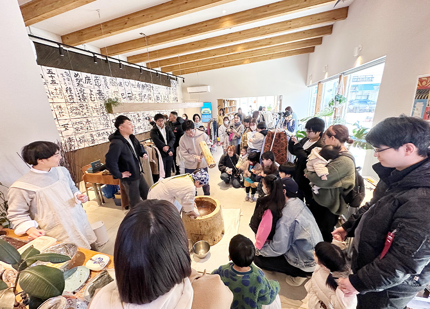 地域の人があつまり、多くの催事が開催